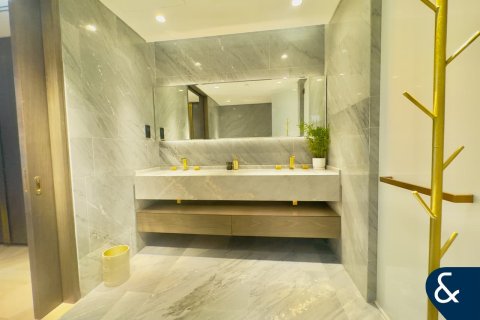 Apartment in Palm Jumeirah, Dubai 3 bedrooms, 216 sq.m. № 99167 - photo 15