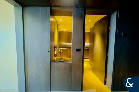 Apartment in Palm Jumeirah, Dubai 3 bedrooms, 216 sq.m. № 99167 - photo 5