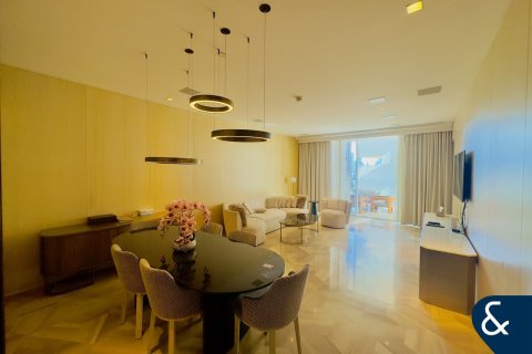 Apartment in Palm Jumeirah, Dubai 3 bedrooms, 216 sq.m. № 99167