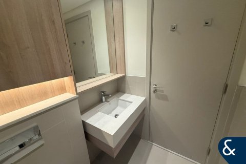 Снять в аренду квартиру в Дубай Хилс Эстейт, Дубай: 3 спальни, 130м², № 99150 - фото 15