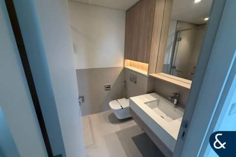 Снять в аренду квартиру в Дубай Хилс Эстейт, Дубай: 3 спальни, 130м², № 99150 - фото 16