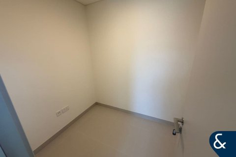 Снять в аренду квартиру в Дубай Хилс Эстейт, Дубай: 3 спальни, 130м², № 99150 - фото 26