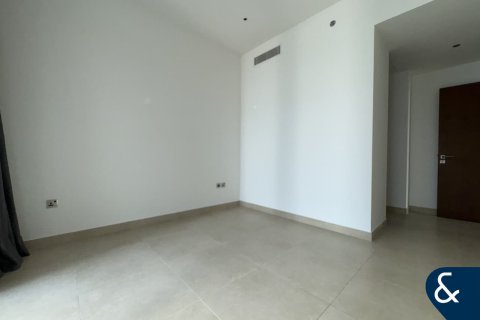 Apartment in Dubai Marina, Dubai 3 bedrooms, 182 sq.m. № 99168 - photo 9