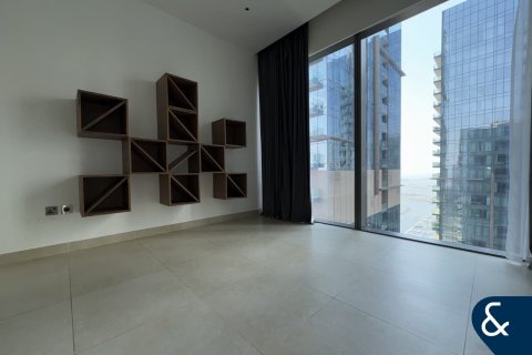 Apartment in Dubai Marina, Dubai 3 bedrooms, 182 sq.m. № 99168 - photo 3