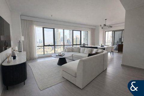 Apartment in SOUTH RIDGE in Downtown Dubai (Downtown Burj Dubai), Dubai 2 bedrooms, 152 sq.m. № 99152 - photo 19