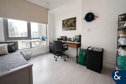 Apartment in SOUTH RIDGE in Downtown Dubai (Downtown Burj Dubai), Dubai 2 bedrooms, 152 sq.m. № 99152 - photo 12