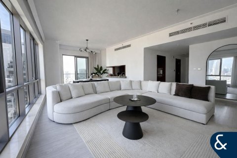 Apartment in SOUTH RIDGE in Downtown Dubai (Downtown Burj Dubai), Dubai 2 bedrooms, 152 sq.m. № 99152 - photo 17