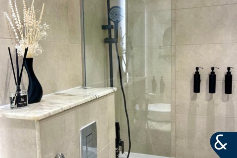 Apartment in Business Bay, Dubai 2 bedrooms, 125 sq.m. № 99169 - photo 6