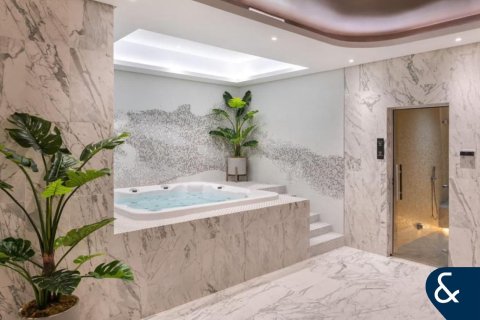 Apartment in Business Bay, Dubai 2 bedrooms, 125 sq.m. № 99169 - photo 15