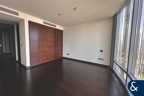 Apartment in Downtown Dubai (Downtown Burj Dubai), Dubai 3 bedrooms, 217 sq.m. № 99166 - photo 11
