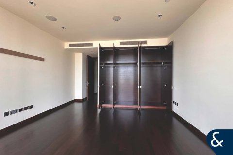 Apartment in Downtown Dubai (Downtown Burj Dubai), Dubai 3 bedrooms, 217 sq.m. № 99166 - photo 24