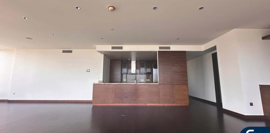 Apartment in Downtown Dubai (Downtown Burj Dubai), Dubai 3 bedrooms, 217 sq.m. № 99166