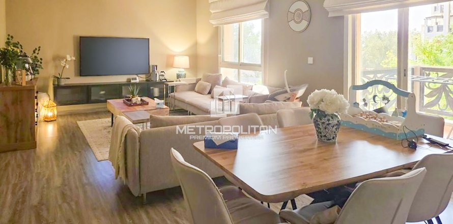 شقة في Remraam, دبي 2 غرف نوم, 139 م² رقم 73953