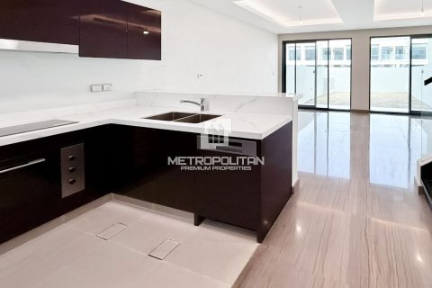 Maison de ville à DAMAC Hills (Akoya by DAMAC), Dubai, 3 chambres, 246 m², № 73944 - photo 4