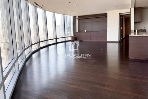 Apartment in Downtown Dubai (Downtown Burj Dubai), Dubai 3 bedrooms, 217 sq.m. № 73954 - photo 2