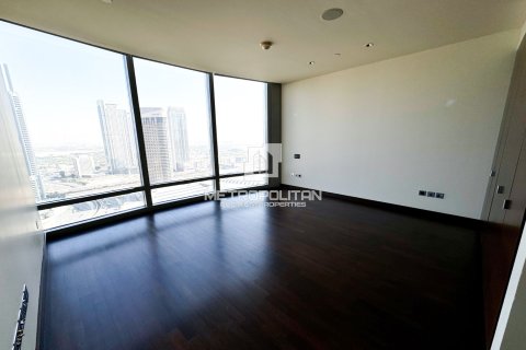 Apartment in Downtown Dubai (Downtown Burj Dubai), Dubai 3 bedrooms, 217 sq.m. № 73954 - photo 4