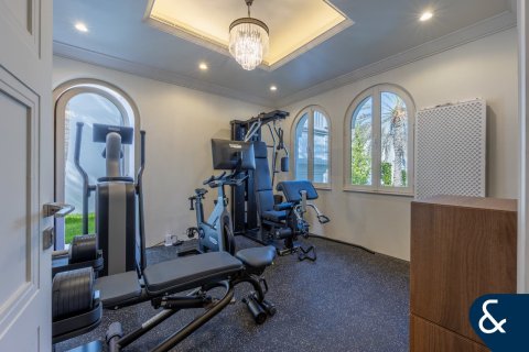 Villa in Garden Homes, Palm Jumeirah, Dubai 4 bedrooms, 612 sq.m. № 76358 - photo 18