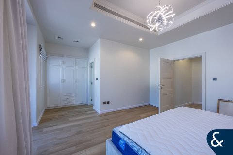 Villa in Garden Homes, Palm Jumeirah, Dubai 4 bedrooms, 612 sq.m. № 76358 - photo 13