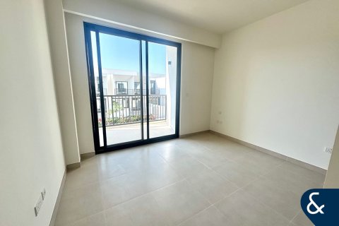 Снять в аренду виллу в Town Square, Дубай: 3 спальни, 174м², № 76356 - фото 6