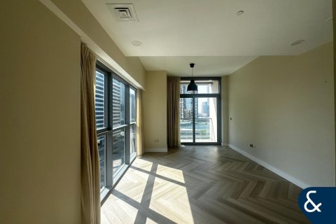 Apartment in Downtown Dubai (Downtown Burj Dubai), Dubai 1 bedroom, 79 sq.m. № 76341 - photo 2