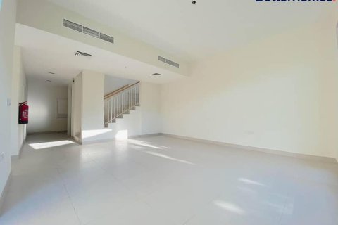 Townhouse in Dubai Hills Estate, Dubai 3 bedrooms, 193 sq.m. № 57751 - photo 11
