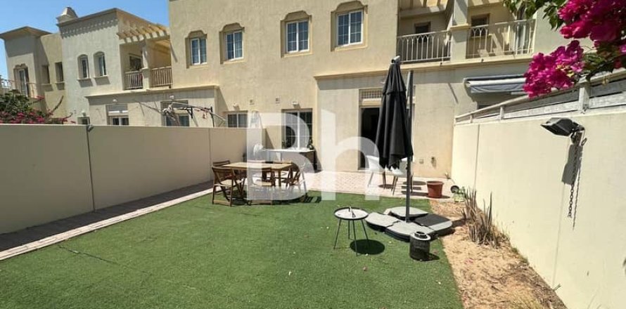 Adosado en The Springs, Dubai, 2 dormitorios, 173 m², № 57726