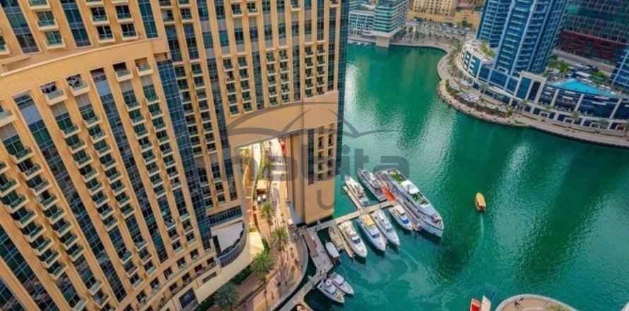 Villa en Dubai Marina, Dubai, 2 dormitorios, 373.7 m², № 7622