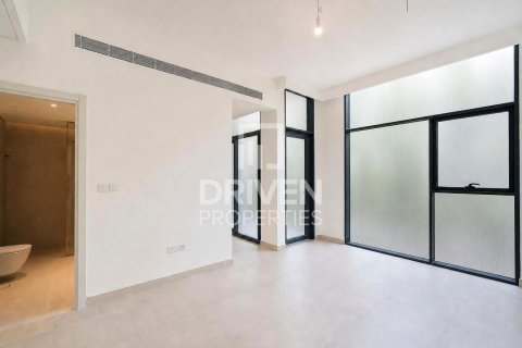 Villa in Mudon, Dubai 3 bedrooms, 168.06 sq.m. № 142820 - photo 11