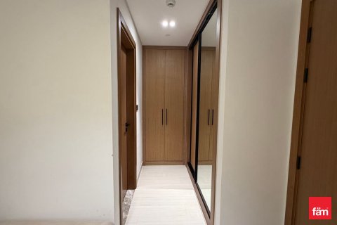 Купить квартиру в Дубае: 2 спальни, 116.1м², № 95726 - фото 2