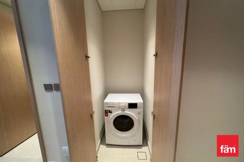Купить апартаменты в отеле в Даунтаун Дубай (Даунтаун Бурдж Дубай), Дубай: 1 спальня, 70.5м², № 17169 - фото 15