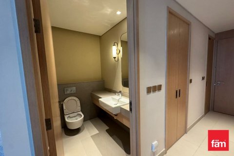 Купить апартаменты в отеле в Даунтаун Дубай (Даунтаун Бурдж Дубай), Дубай: 1 спальня, 70.5м², № 17169 - фото 16