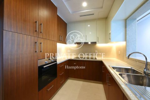 Apartment in The Hills A, The Hills, Dubai 3 bedrooms, 165.73895200 sq.m. № 63365 - photo 15