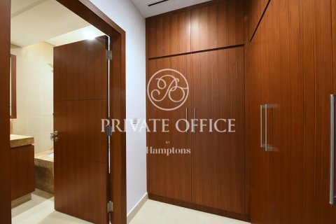 Apartment in The Hills A, The Hills, Dubai 3 bedrooms, 165.73895200 sq.m. № 63365 - photo 7