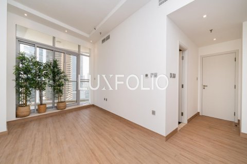 Apartment in Dubai Marina, Dubai 3 bedrooms, 148 sq.m. № 46292 - photo 6