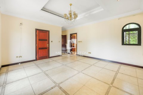 Villa in Palm Jumeirah, Dubai 4 bedrooms, 470 sq.m. № 73107 - photo 26