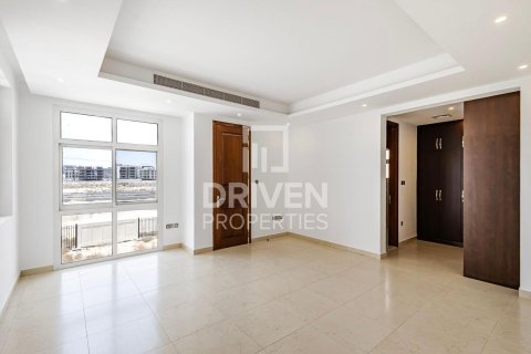 Villa en The Villa, Dubai, 6 dormitorios, 790 m², № 18875 - foto 17