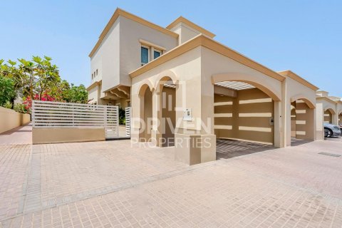 Villa à The Springs, Dubai, 3 chambres, 210 m², № 18872 - photo 1