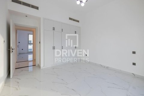 Villa in Al Quoz, Dubai 5 bedrooms, 505 sq.m. № 19238 - photo 24