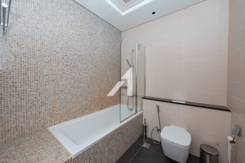 Appartement à Central Park Tower, DIFC, Dubai, 1 chambre, 104.7 m², № 58772 - photo 16