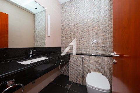 Appartement à Central Park Tower, DIFC, Dubai, 1 chambre, 104.7 m², № 58772 - photo 18