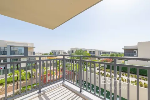 Townhouse in Dubai Hills Estate, Dubai 4 bedrooms, 229 sq.m. № 62261 - photo 3