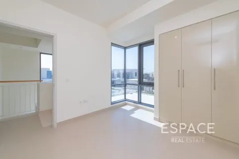 Townhouse in Dubai Hills Estate, Dubai 4 bedrooms, 229 sq.m. № 62261 - photo 4