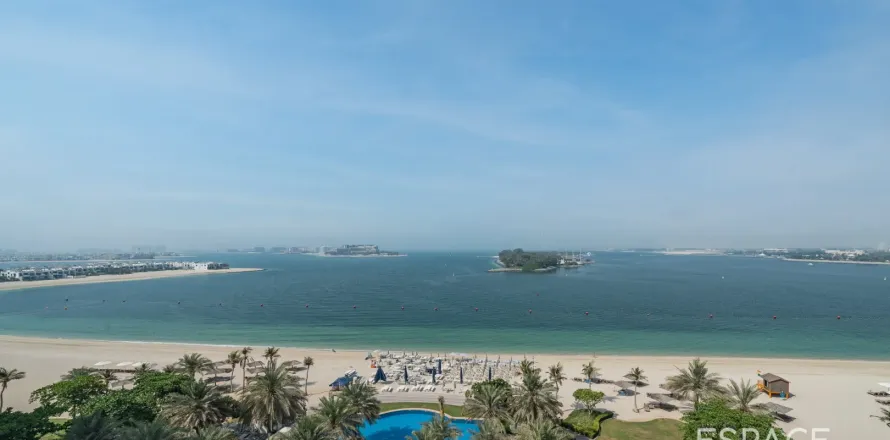 Appartement à Palm Jumeirah, Dubai, 3 chambres, 199 m², № 62263