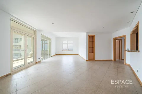 Appartement à Palm Jumeirah, Dubai, 3 chambres, 199 m², № 62263 - photo 2