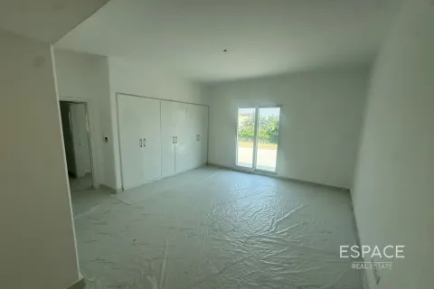 Villa en Meadows 1, Meadows, Dubai, 4 dormitorios, 390 m², № 62160 - foto 11