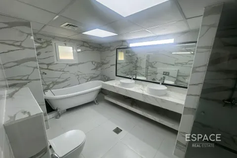 Villa en Meadows 1, Meadows, Dubai, 4 dormitorios, 390 m², № 62160 - foto 7