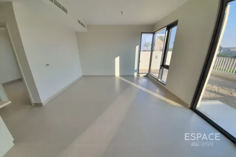 Adosado en Dubai Hills Estate, Dubai, 4 dormitorios, 229 m², № 62159 - foto 3