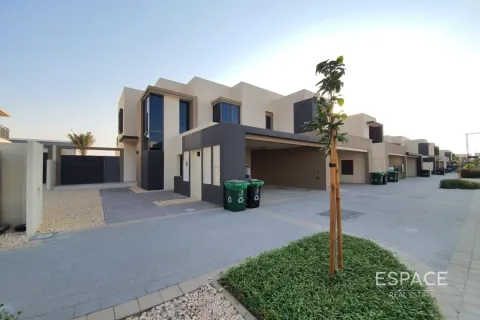 Adosado en Dubai Hills Estate, Dubai, 4 dormitorios, 229 m², № 62159 - foto 10