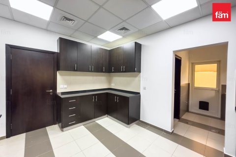 Villa en Dubai, 5 dormitorios, 561.6 m², № 69400 - foto 27