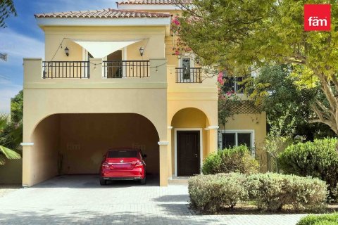 Villa en Dubai, 5 dormitorios, 561.6 m², № 69400 - foto 9